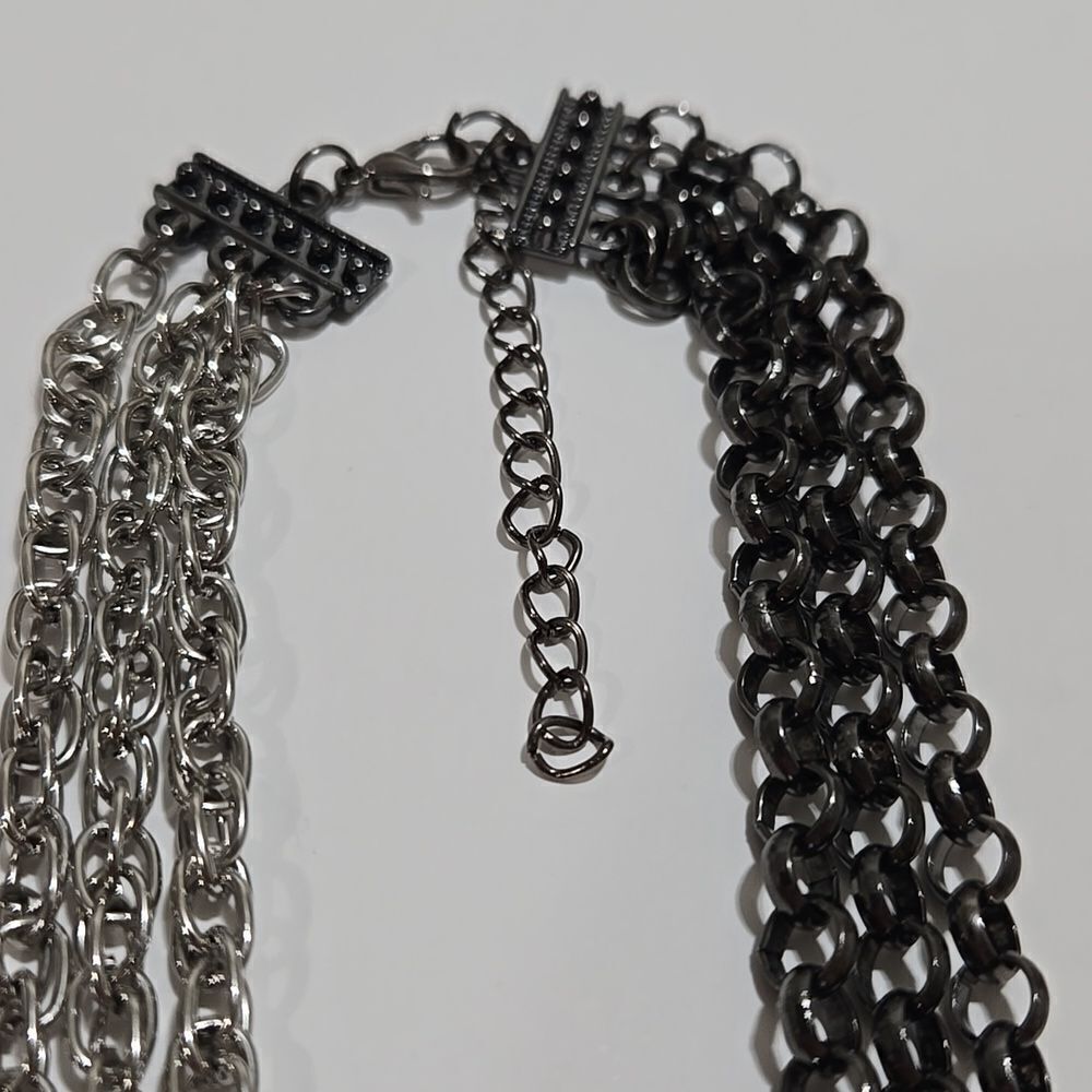 Two-Tone Chain Necklace - Picture 2 of 4
